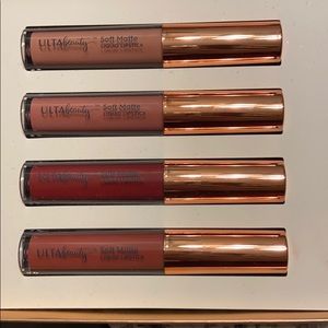 Set of 4 matte lipstick